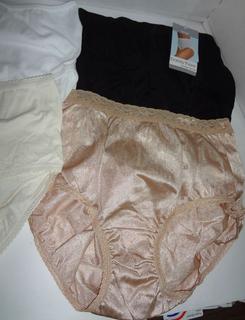 Women's New Underwear, Nine Pairs, Barely There Bali, Secret