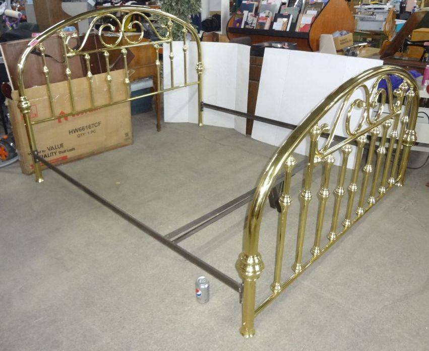 Very Sturdy And Classic King Size Brass Bed Headboard With Frame and  Footboard, Comes With Two Center Supports, Very Good Condition, 78W x 87L  x 51H Auction