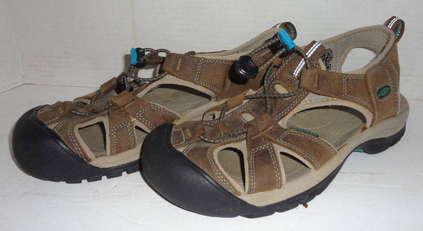 keen anti odor anatomic footbed
