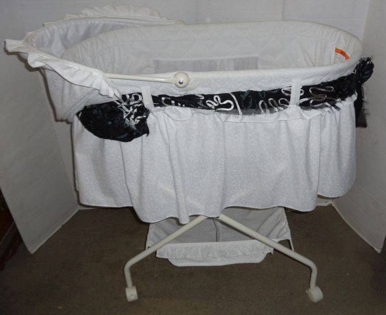 used bassinet
