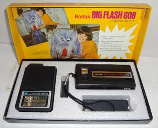 Vintage 1970's Kodak Tele Instamatic 608 Big Flash Camera In