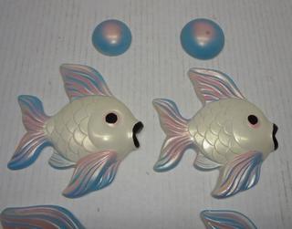 Six Piece Vintage Chalkware Fish Family And Bubbles, Each Fish is
