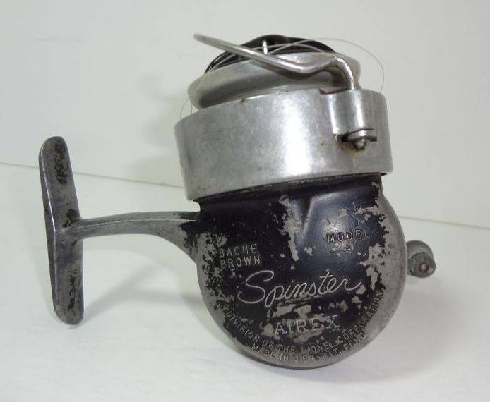 Bache Brown Spinster Pyrex Fishing Reel, Good Condition, Shows