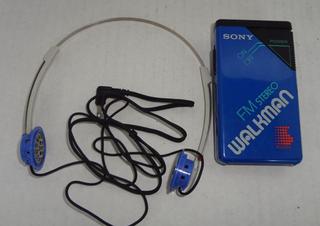 New Sony SRF-20W cheapest FM Stereo Walkman