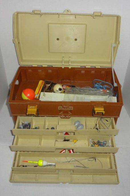 Vintage Plano Tackle Box, Full of Lures, Good Condition, 16W x 9