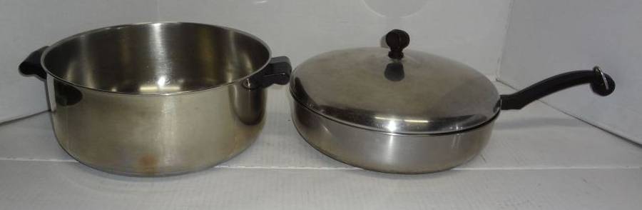 Two Piece Vintage Farberware Aluminum Clad Frying Pan And Stock 