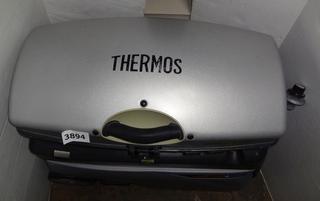 Thermos Fire and Ice Grill 2 Go With Cooler And Griddle Pops Up