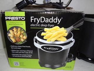 Presto Fry Daddy Electric Deep Fryer With Box, Add 4 Cups of Oil and 4 Cups  of Food For Best Results, Good Condition, 7Diam x 7H Auction