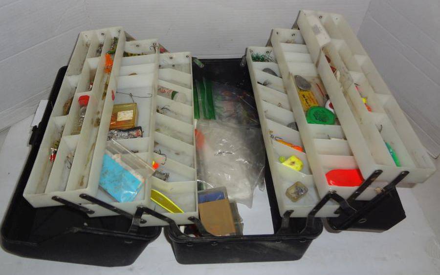 Old Pal Plastic Tackle Box, PF 4000 Bass Model, Two Swing Out Trays, Filled  With Fishing Tackle, Good To New Old Stock, 14 1/2W x 8 1/2D x 9 1/4H  Auction