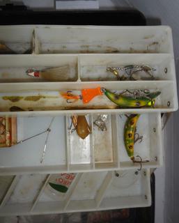 Old Pal Plastic Tackle Box, PF 4000 Bass Model, Two Swing Out