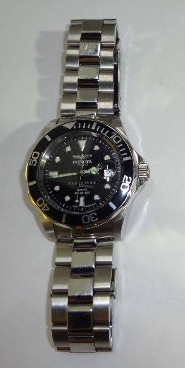 Invicta discount model 5017