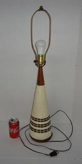 Mid-Century Plasto Mfg Table deals Lamp