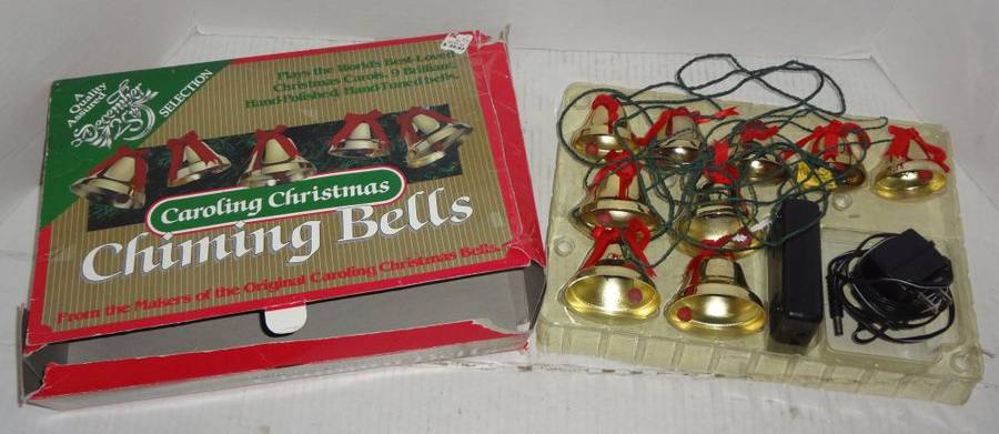 Vintage Caroling Christmas Chiming Bells, Like Having An Old World