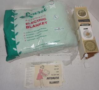 New Old Stock Sears Laurel Electric Blanket Vintage Washable Complete Auction 1BID