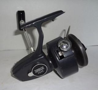 Zebco Model XB95 Open Face Fishing Reel, Needs Smaller Nut on End of Baler,  Good Condition Otherwise, As Is, 5L Auction