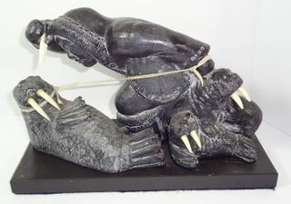 Huge Wolf Original Canada Inuit Soapstone Carving - Signed WEO On