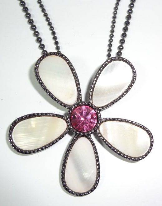 lia sophia flower necklace