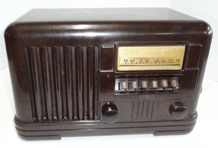 Vintage Brown Bakelite Radio Knob