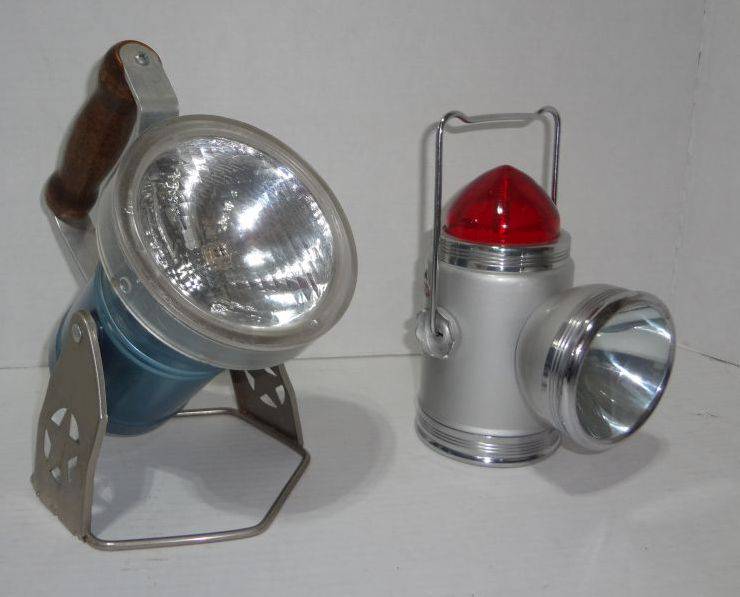 Vintage shops Star headlight and lantern co. Railroad Lantern-flashlight