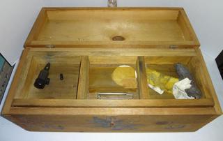 Sold at Auction: Vintage Wood Mattamuskeet Field Box w/ Tray