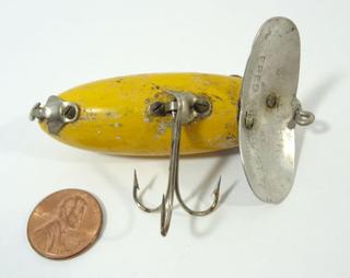 Vintage Jitterbug Fred Arbogast Yellow Silver V's Fishing Lure