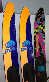 Pair of Profile Nash N500 Extreme Water Skis, Cut N Jump SST