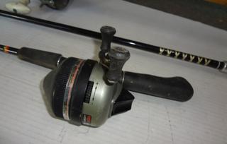 3) Vintage Fishing Poles, Fly Fishing Rod Master and Perrine Reel, True  Temper Reel With Deep Pole and Zebco 808 With Lightning Rod, All In Good  Condition, 65L to 96L Auction