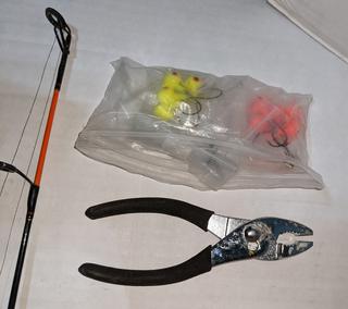 Fishing Lot- Shakespeare BC 10 Fishing Pole and Reel, Adventure