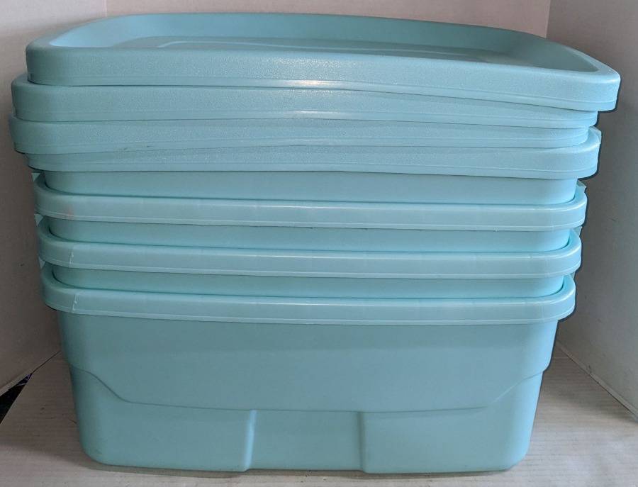At Auction: RUBBERMAID CONTAINERS