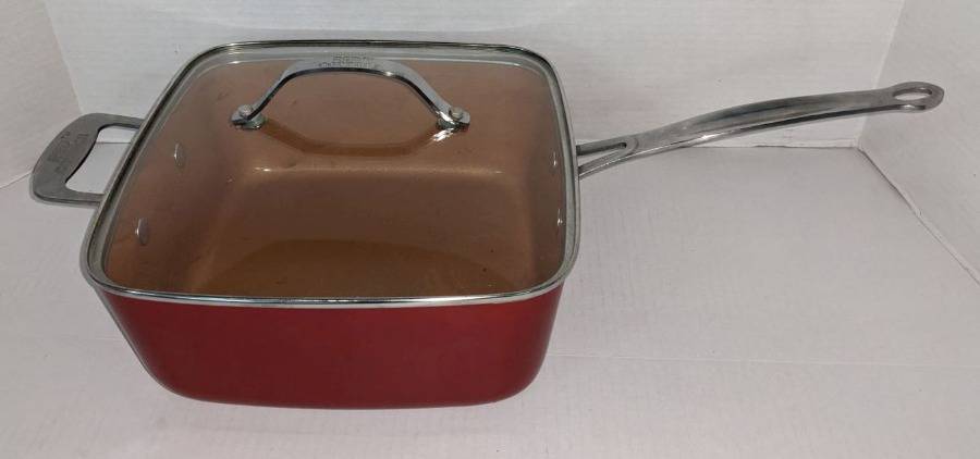 Sold at Auction: Red Copper Square 10 Pan