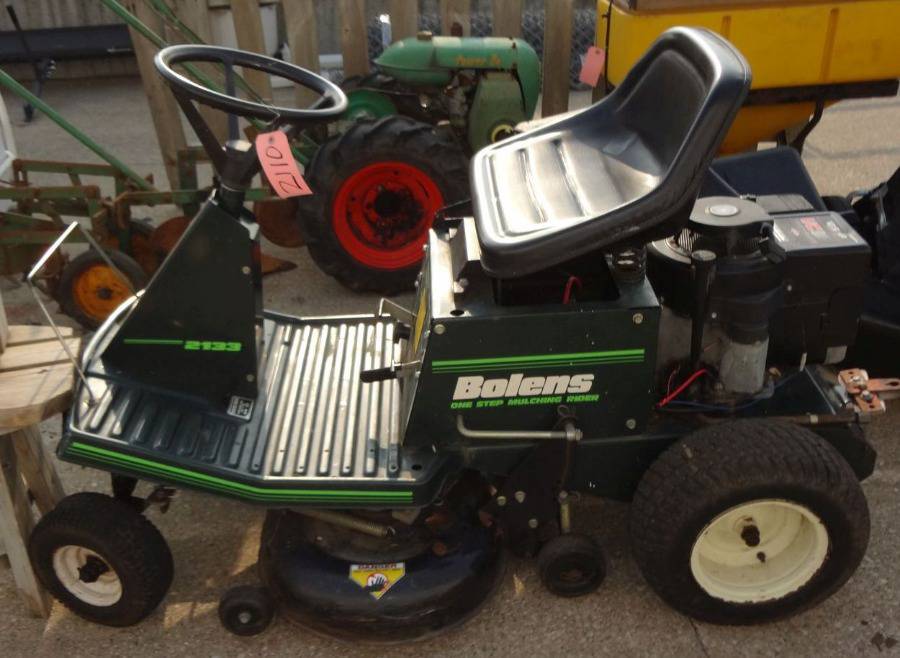 Bolens One Step Mulching Rider Lawn Mower, 2133 Modleno, 12.5 hp