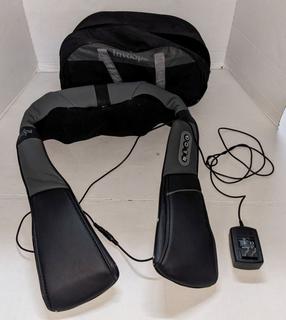 InvoSpa Portable Kneading Back Neck and Shoulder Massager MINT W/Bag