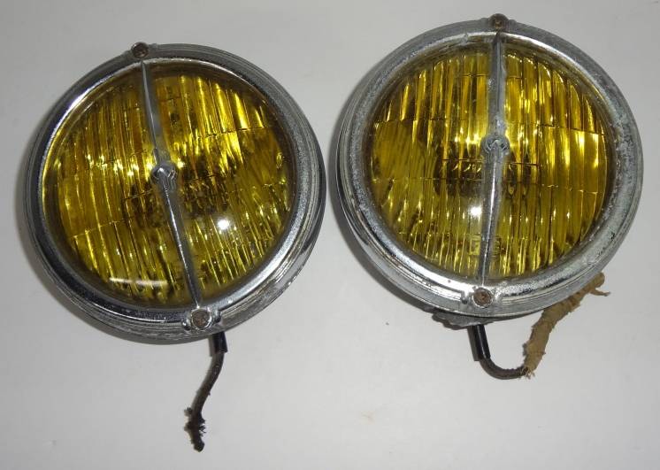 ELECTROLINE MODEL82 エレクトロライン フォグライト 当時物 2) Fog Lights Made by Electroline In Good Condition, Model 82