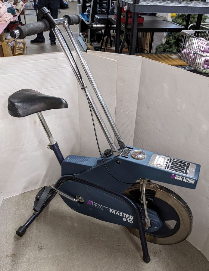 Healthmaster 810 Dual Action Exercise Bike Some Wear Good Condition Overall 19 W x 36 D x 45 H Auction 1BID