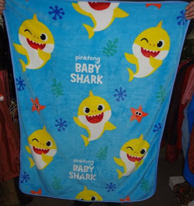 Baby shark best sale fleece blanket