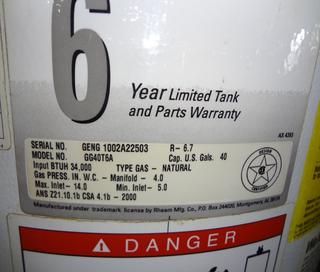 GE Smart Water Heater, Model GG40T6A Natural Gas, 40 Gallon Capacity, Has  Rust and Dented Top, Untested, As Is, Looks In Good Condition For Parts  Auction | 1BID