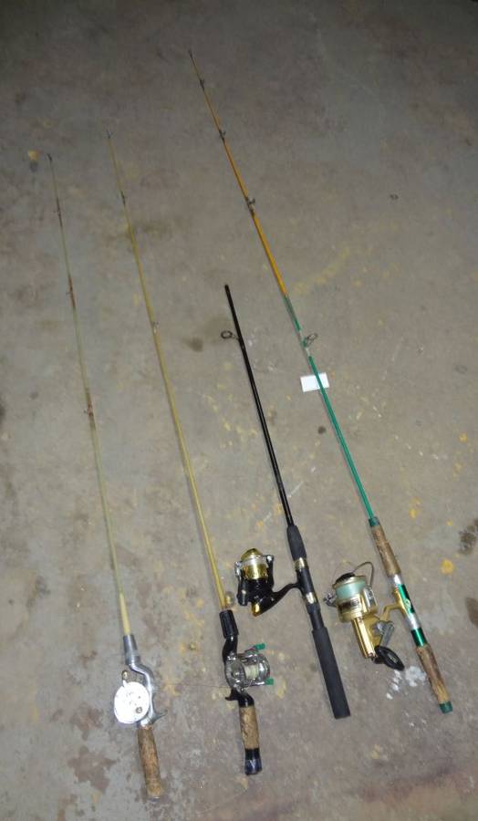4) Fishing Rods & Reels, Reels are Pflueger Akron #1893, Shakespeare 1959  Intrinsic, Ryobi MX50 & Creekside Fishing. Came from My Late Father-in-Laws  Fishing Collection, Well Maintained, Up to 75L Auction