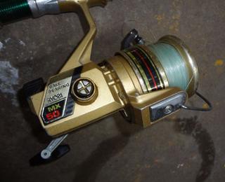 4) Fishing Rods & Reels, Reels are Pflueger Akron #1893, Shakespeare 1959  Intrinsic, Ryobi MX50 & Creekside Fishing. Came from My Late Father-in-Laws  Fishing Collection, Well Maintained, Up to 75L Auction