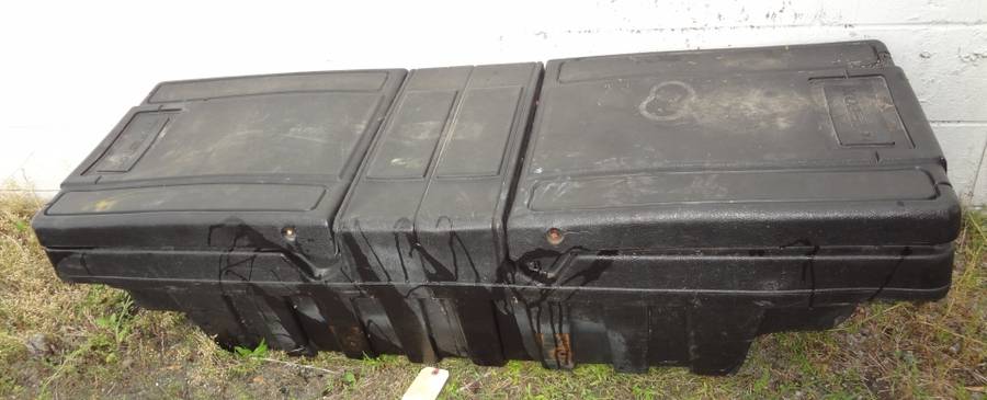 TUFF BOX Truck Bed Tool Box, About 5 Feet Long x 21Wide, Made for a S10 or  Ranger Bed, Will Fit in Full Size Truck but Won't Hang Over the Side, Used