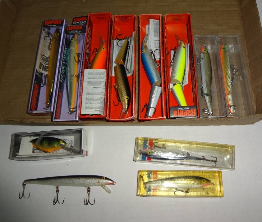 12) Rapala Finland Rebel USA Fishing Lures, Tackle Almost All in Original  Boxes, And/or Paperwork (4) Jointed Rebel Lures, Rapala Shad Rap SR-7P, (2)  Rapala Husky Jerk HJ 14G and HJ 14TSD
