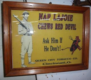 NAP  LAJOIE CHEWS RED DEVIL 　ヴィンテージ看板 i4790_t.jpg