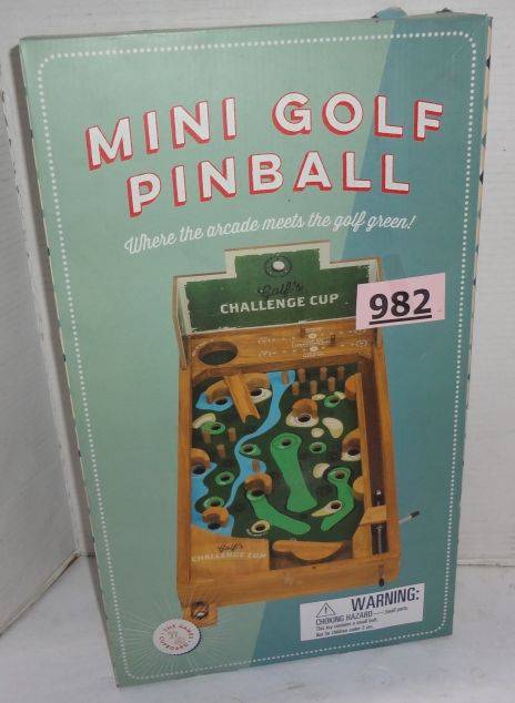 mini golf pinball