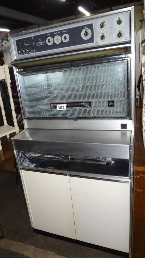 Antique Frigidaire Appliances